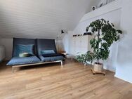 2-Raum-Dachgeschosswohnung im Herzen von Ansbach - Ansbach