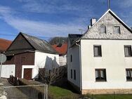 Gepflegtes Einfamilienhaus mit Nebengebäude und viel Platz für Heimwerker - Löhnberg