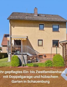 Sehr gepflegtes Zweifamilienhaus mit Doppelgarage und hübschem Garten - Schauenburg