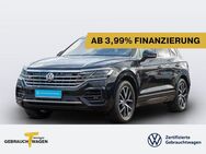 VW Touareg 3.0 TDI R-LINE LM20 AHK PANO LUFT STHZG - Bochum