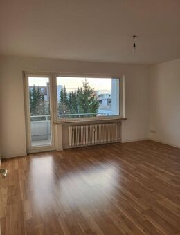 Familienfreundliche 3-Zimmer-Wohnung mit Balkon und Einbauküche [VAC-21062] - Bielefeld