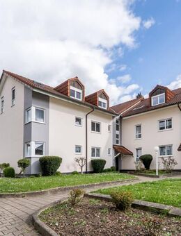 Wohnen in zentraler Lage | 3 Zimmer mit ca. 96 m² | Balkon, Tiefgaragen- & Außenstellplatz - Laufenburg (Baden)