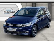 VW Touran, 1.5 l TSI 1 5 EU6d Highline OPF, Jahr 2023 - Traunreut