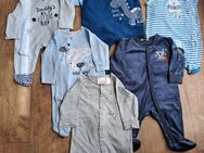 10-teiliges Strampler/Schlafanzug Paket für Babys Gr.62 - Königswinter