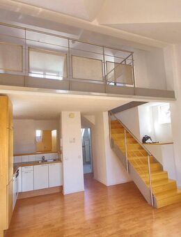Charmante Maisonette-Wohnung mit Einbauküche und Vesteblick im Zentrum von Coburg - Coburg