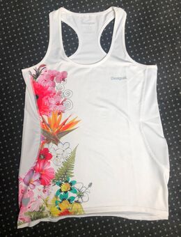 Hochwertiges ärmelloses T-Shirt von Desigual Gr. L - Bremen