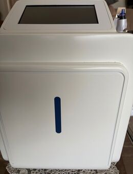 Aquafacial / Hydrafacial -Kosmetikgerät inkl. Behandlungsliege & Rollhocker - Dortmund