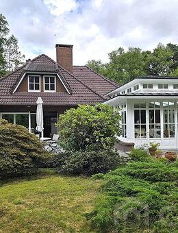 Wunderschönes Einfamilienhaus mit großem Grundstück + Wintergarten + Doppelgarage uvm. - Wenzendorf