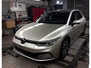 VW Golf, 2.0 TDI VIII MOVE Dig, Jahr 2024 - Hannover