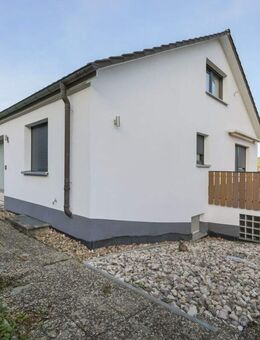 Helle Wohlfühloase im Grünen mit Loggia & Garten in ruhiger Lage von Knittlingen-Hohenklingen - Knittlingen