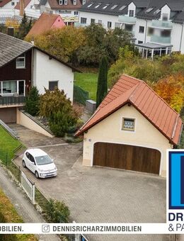 EFH mit Ausbaupotential inkl. Doppel- und Einzelgarage auf großem Grundstück - Lenting