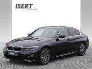 BMW 320 i Lim. M Sport A. +LED+LIVE PROF.+RFK - Kronach