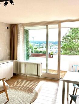 Modern möblierte 1 Zimmer Wohnung mit Balkon und neuer Küche - Tuttlingen