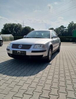 Verkaufe VW Passat Limousine Benzin 2,0 115 PS - Unterschleißheim