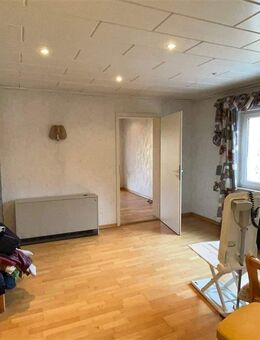 EUPORA® Immobilien: Wohnhaus mit Garten und Hof in Kriegsfeld. - Kriegsfeld