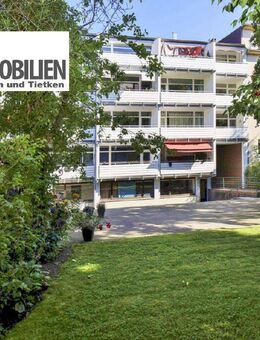 TT bietet an: Sehr schöne neu renovierte und helle 3-Zimmer-Wohnung mit Süd-Balkon am Kurpark! - Wilhelmshaven