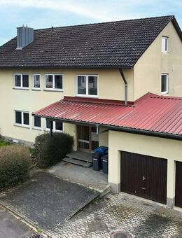 Top Zweifamilienhaus in idyllischer Lage, ca. 20 km vom Bodensee . Ausbaupotenzial - Pfullendorf