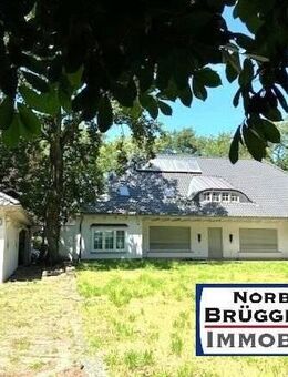 - Großzügige Villa auf großem Grundstück - - Brüggen (Burggemeinde)