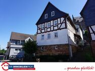 Fachwerkhaus mit Einliegerwohnung, Anbau und Nebengebäude sowie Garten in Staufenberg - Staufenberg (Hessen)