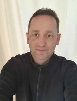 Ich suche Frauen fuer Freundschaft und gemeinsame Unternehmungen - Oberkochen