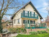 Wo Ruhe wohnt - Einfamilienhaus mit klassischem Landhaus-Flair und Platz zum Träumen - Wang