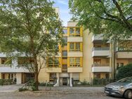 2-Zimmer-Wohnung - Balkon, Parkplatz & Aufzug inklusive - Berlin