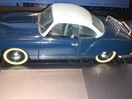 Modell in 1:18 VW Karmann Ghia Solido - Meckenheim