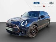 MINI Cooper S Clubman, 2.0 l FINAL EDITION 1-of-1969, Jahr 2023 - Jena