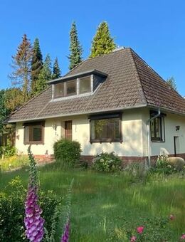 Ruhiges Großhansdorf - Häuschen auf großem Grundstück - Großhansdorf