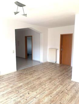 4-Zi-Wohnung mit EBK und Balkon in Osthofen frei ab 1.8.25 - Osthofen
