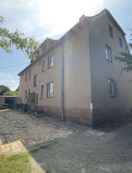 Sanierungsbedürtiges Mehrfamilienhaus mit viel Potential - Schipkau