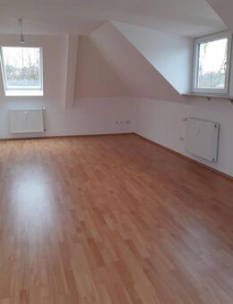 Schöne 2-Zimmerwohnung,für Single oder Paar,ab Oktober 2025 - Zweibrücken