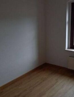 helle 3-Zimmer- DG- Wohnung, Aufzug - Chemnitz