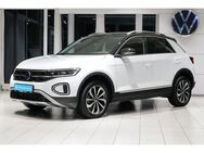 VW T-Roc 1.5TSI DSG Style Leder AHK Navi LED Keyless ACC - Dießen (Ammersee)