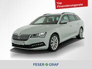 Skoda Superb, 2.0 TDI Combi Ambition, Jahr 2023 - Nürnberg