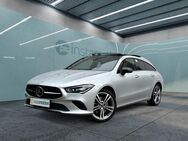 Mercedes CLA 250 Shooting Brake, 3.2 e UPE 689?, Jahr 2022 - München