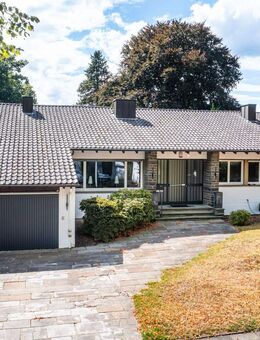Ihr Logenplatz im Herzen der erlesensten Wohnlage! Premium-Bungalow direkt am Bökelberg! - Mönchengladbach