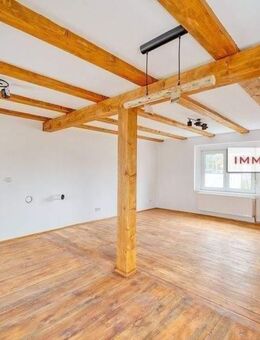 IMMOBERLIN.DE - Frisch sanierte Doppelhaushälfte mit Sonnengarten in ländlicher Wohlfühllage - Vierlinden