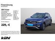 VW T-Cross, 1.0 TSI Active, Jahr 2021 - Hildesheim