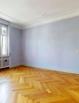 Stilaltbau mit Gewerbeeinheit nahe Holzhausenviertel - Frankfurt (Main)
