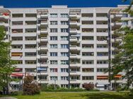 Schöne Wohnung: weitläufige 3-Zimmer-Wohnung mit Balkon! - Dresden