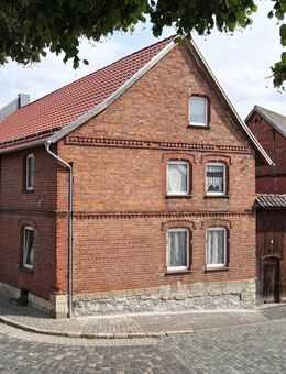 Lukratives Immobilienportfolio - 20 Wohnhäuser, 10?% Rendite, provisionsfrei! - Pegau