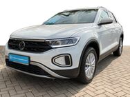 VW T-Roc, 1.0 TSI Life Dig, Jahr 2023 - Hannover