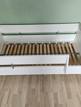Kinderbett mit Matratze - Pulheim