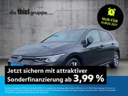 VW Golf, 1.5 TSI VIII Move Digital, Jahr 2023 - Paderborn