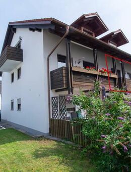 Lagevorteil! 3 ZKB Wohnung im 1. OG + Balkon + Garage + Möbliert + Renovierungsbedürftig - Ingolstadt