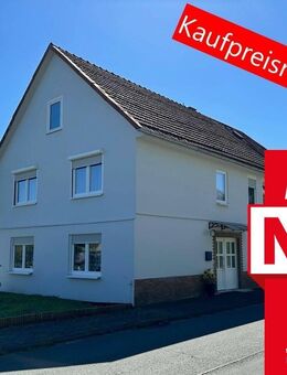 Einfamilienhaus mit drei Garagen in Erndtebrück-Birkelbach - Erndtebrück