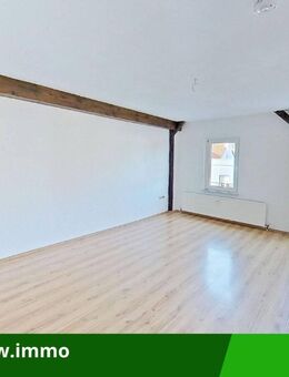 Helle, gemütliche Dachgeschosswohnung sucht neue Mieter - Köthen (Anhalt)