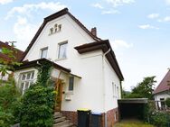 Sanierungsbedürftiges Einfamilienhaus in Bestlage von Bad Salzdetfurth! - Bad Salzdetfurth