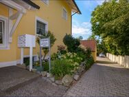 Zentral und in der Natur - Aidenbach Charmante und großzügige Erdgeschoss-Wohnung Gartenanteil mit großer Terrasse - Aidenbach